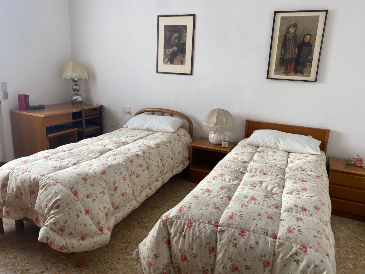 Villino Carla Βίλα Lipomo Εξωτερικό φωτογραφία